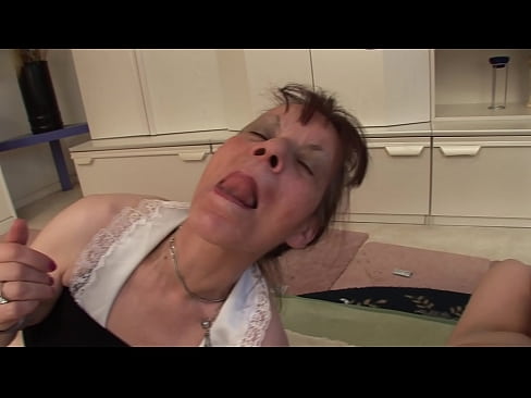 ❤️ Du avinoj kaj unu avo havas triopon Belega porno ĉe eo.thebestfetishsites.ru ❌❤